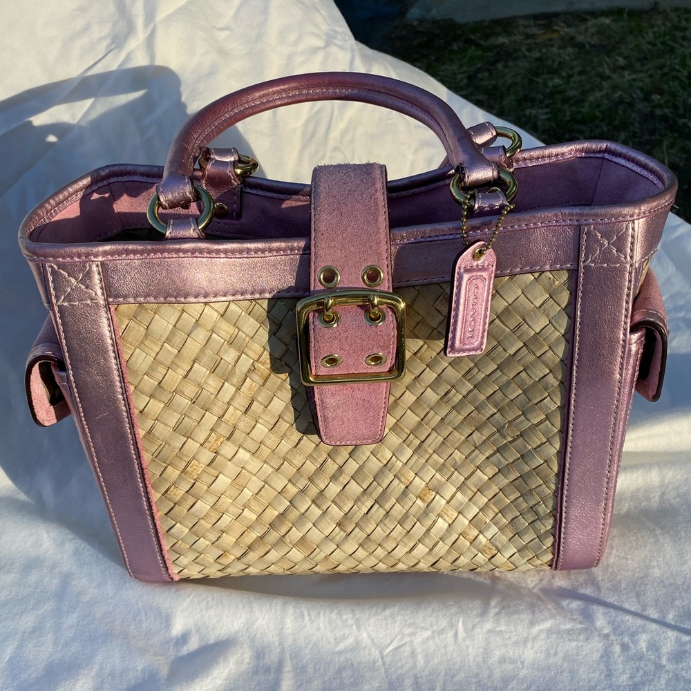 Vintage/Rare Coach #4419 Is Sweet and Light | Metallic and Suede Pink/Mauve EUC